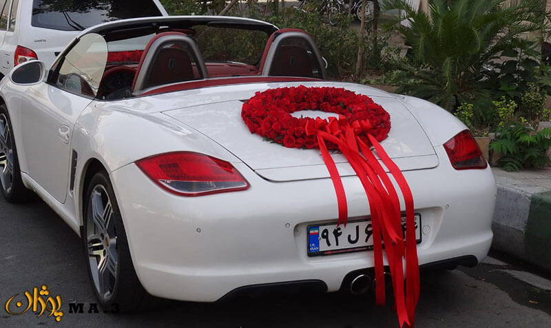 ماشین عروس گل رز قرمز
